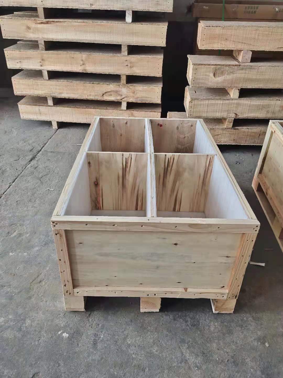 出口木箱